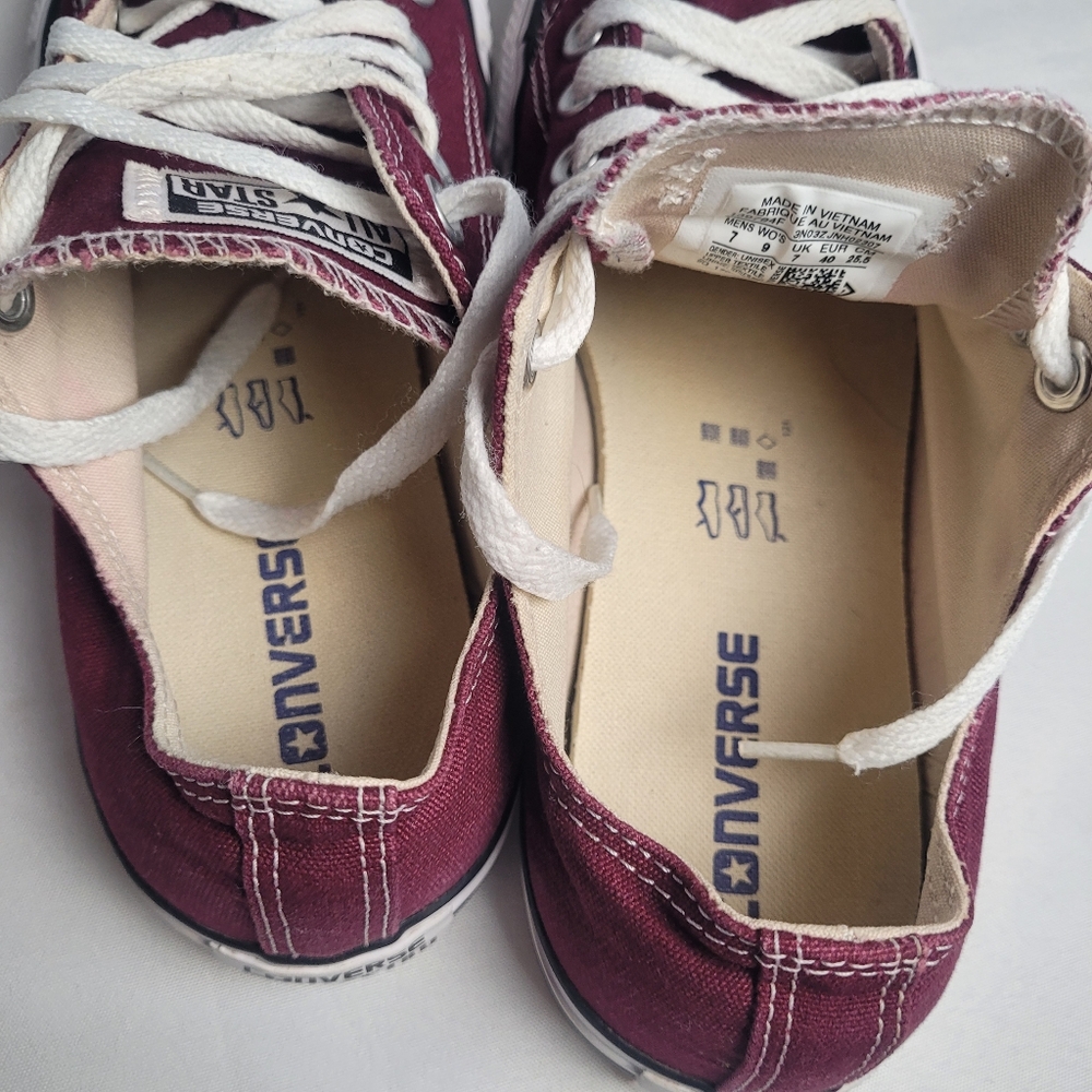 Converse Chuck Taylor Low Sneakers Burgundy Unisex Men 7 Women 9 - Picture 7 of 7